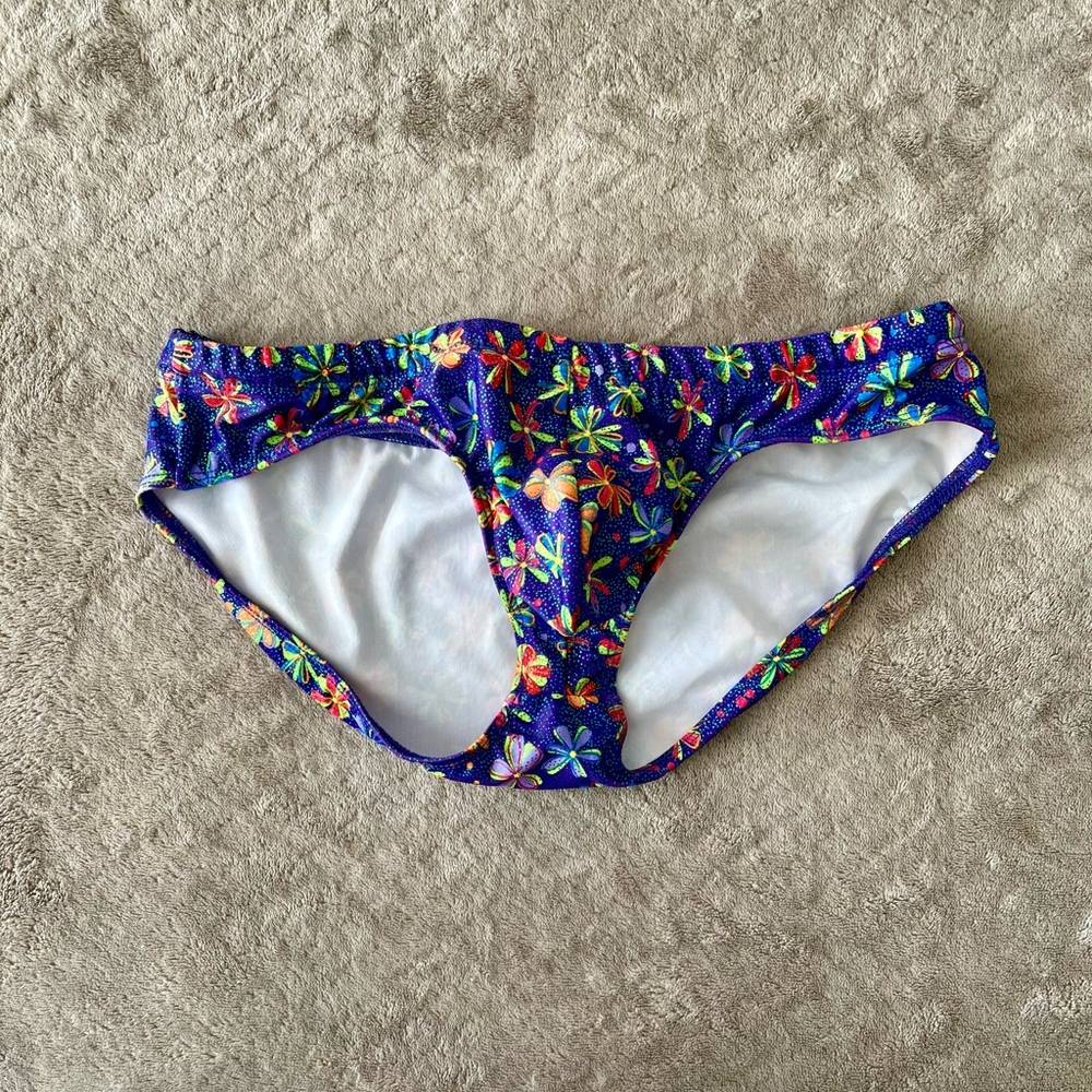 Floral Men's Swim Briefs - Purple, Iridescent, sparkly, small - Picture 4 of 6